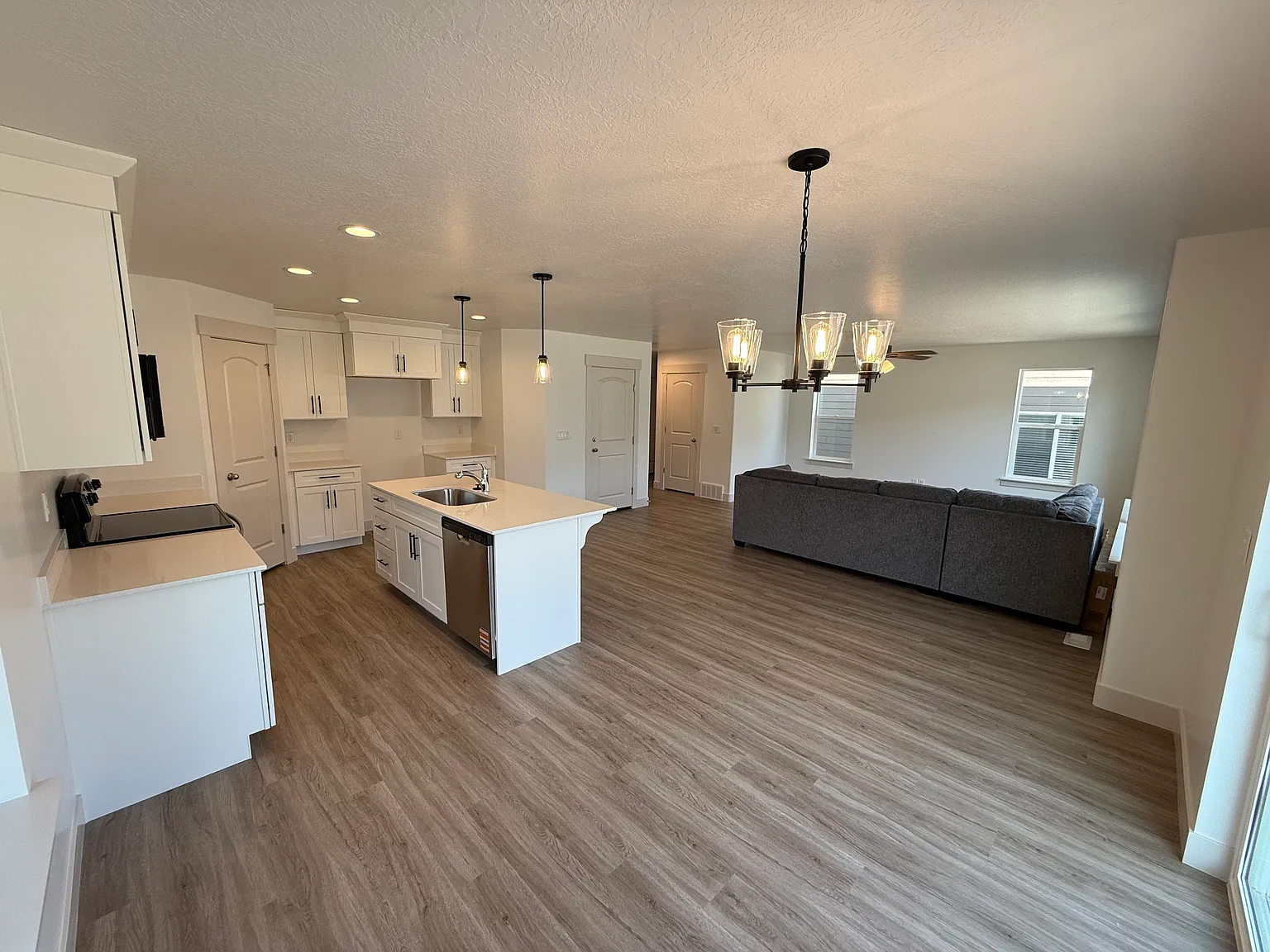W 950 N, Lehi — Photo 4