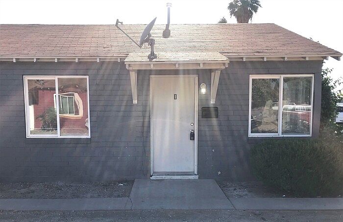 1st image of 1005 E Turney Ave #1