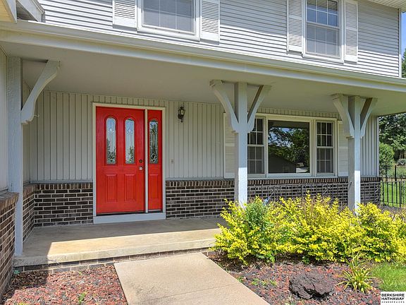 4th image of 13136 Southdale Cir