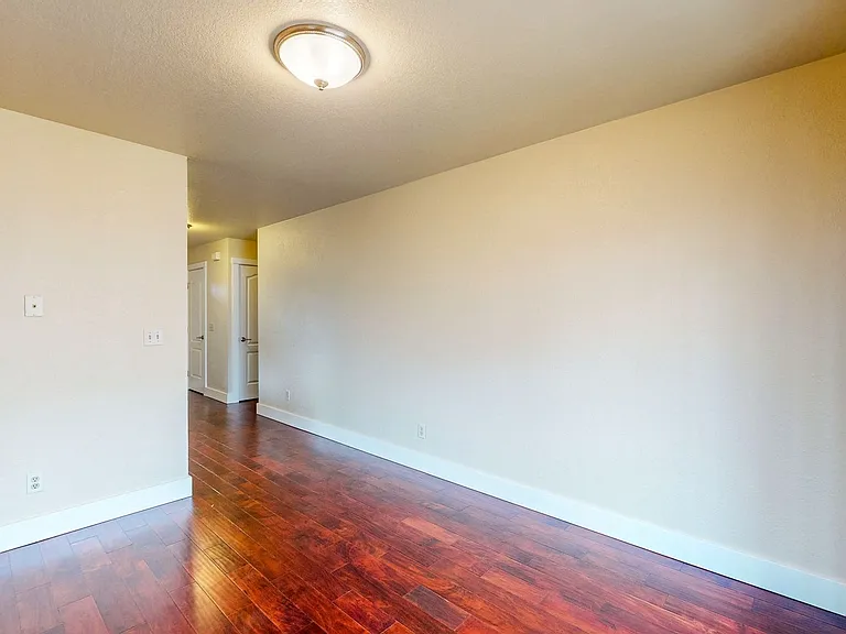 2135 Pebblewood Ct — Photo 16