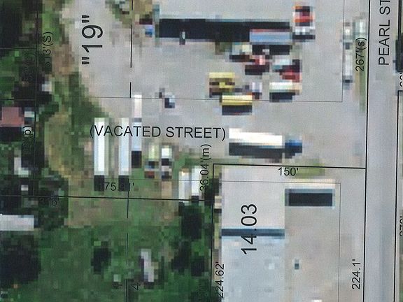 5th image of 112 Pearl St