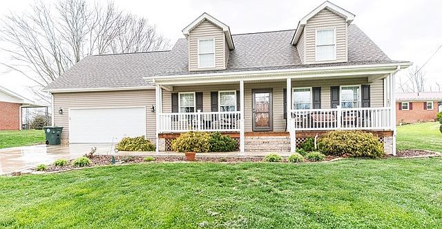 1st image of 853 Panacella Dr