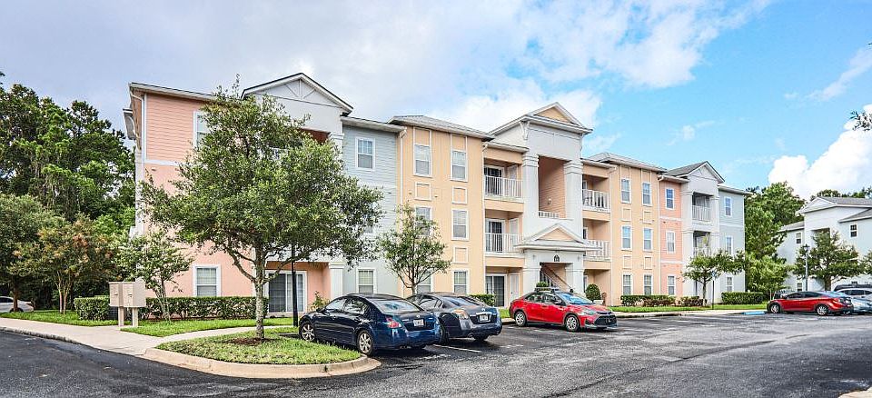 1st image of 4982 Key Lime Dr Unit 102