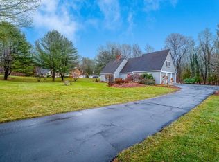 62 Farm Hill Rd, North Attleboro, MA 02760