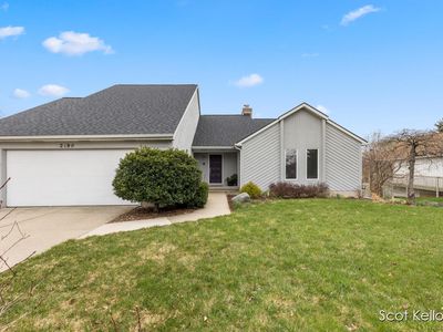 2190 Wolfboro Dr SE, Kentwood, MI, 49508