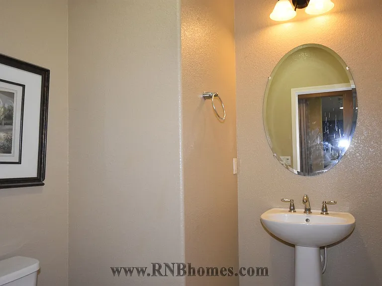 1416 Bicker Cir — Photo 13