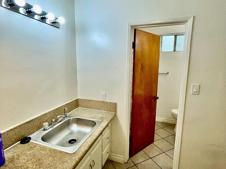 1226 Armacost Ave #2 — Photo 14