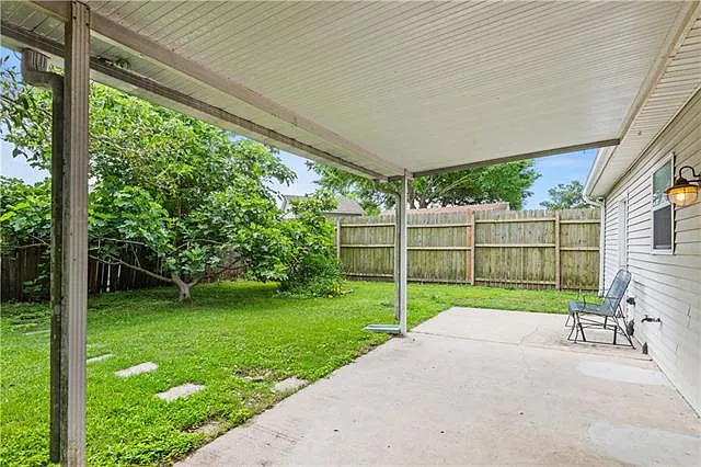 8925 Camille Ct — Photo 21