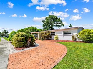 9835 SW 197th St, Cutler Bay, FL 33157