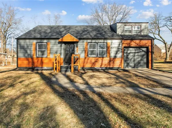 906 E 78th Ter, Kansas City, MO 64131