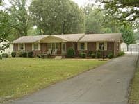 1st image of 307 Westwood Dr
