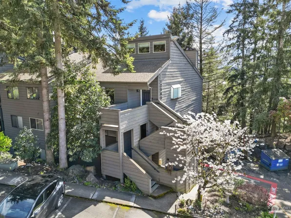 12505 NE 23rd Place #A-6, Bellevue, WA 98005