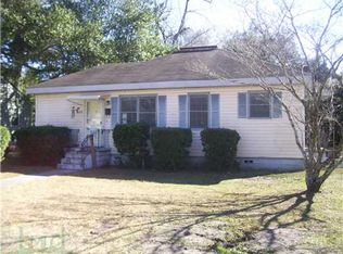 22 Altman Dr, Savannah, GA 31404