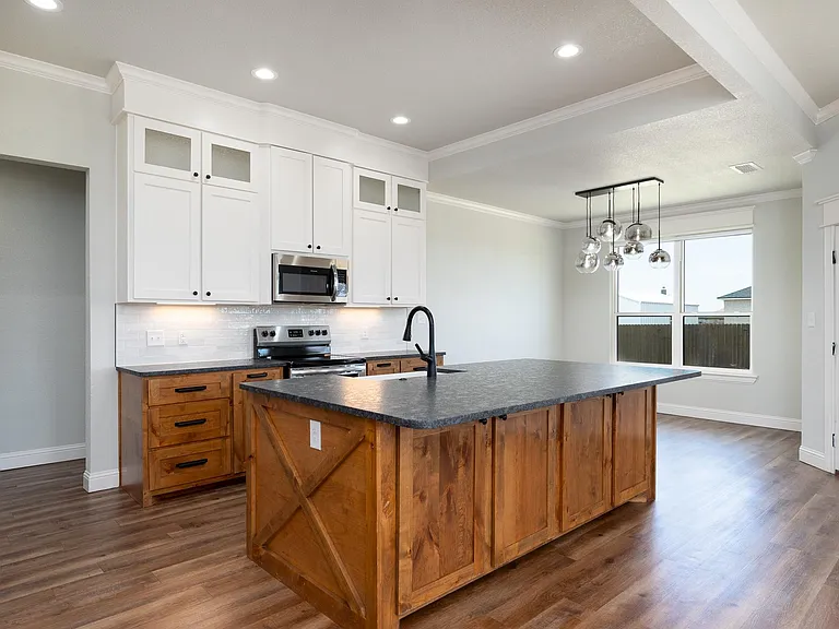 133 Bell St — Photo 11