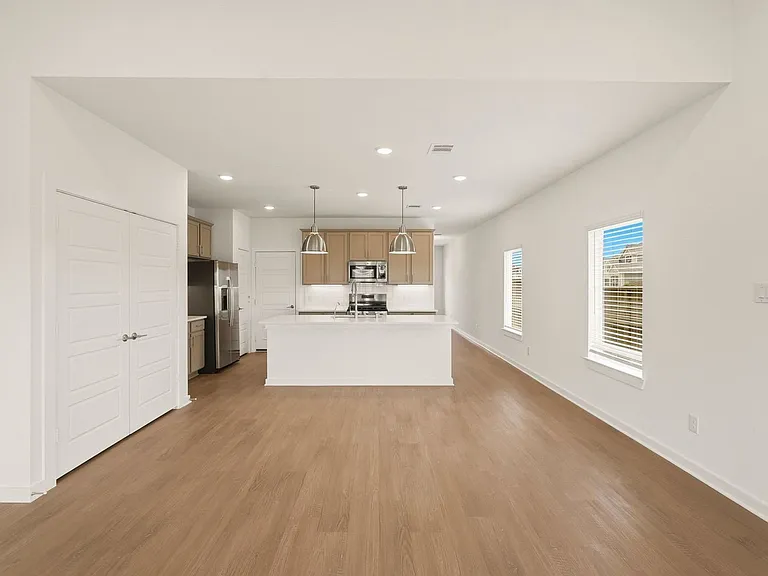 32503 Midsummer Dr — Photo 11
