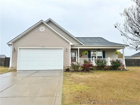 150 Mayor Ct, Raeford, NC 28376