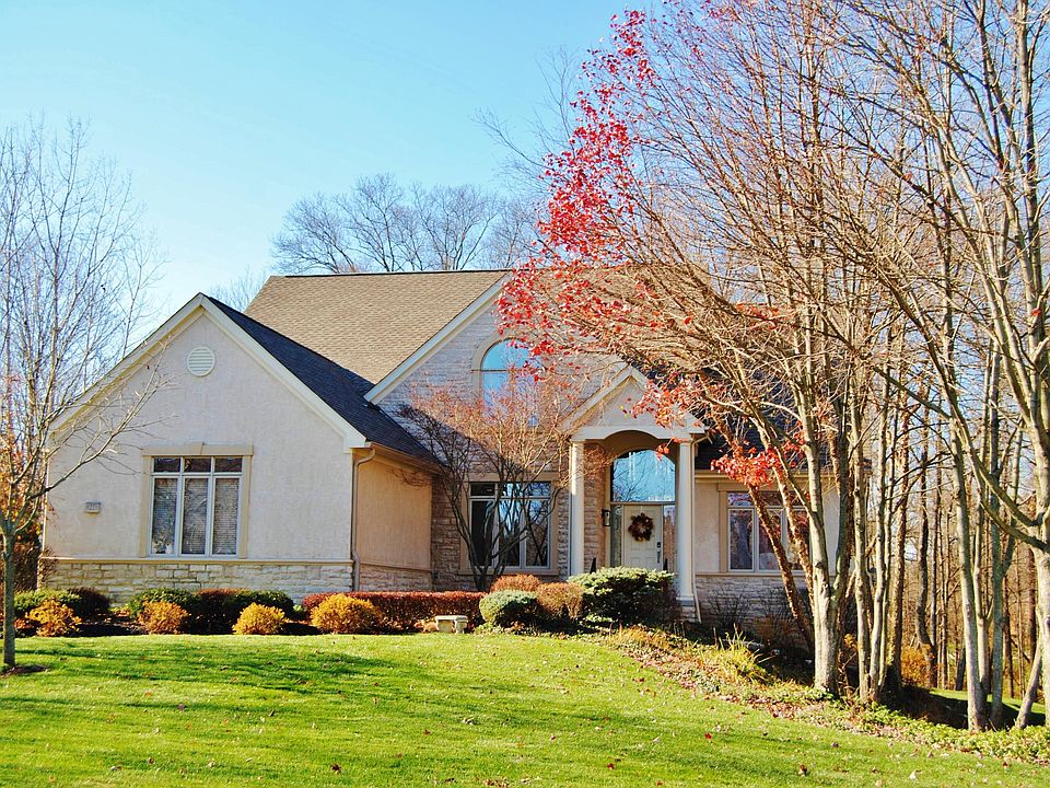 1st image of 8223 Winchcombe Dr