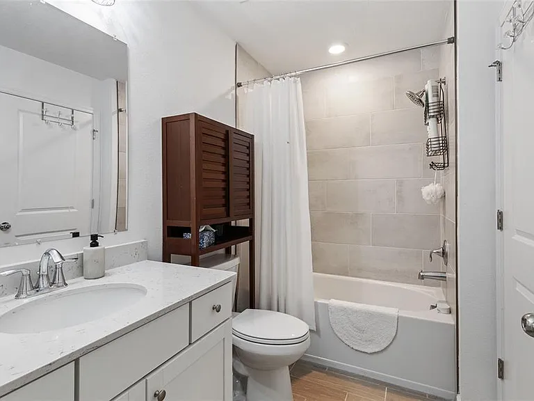 692 NW 126th Ter #692 — Photo 13