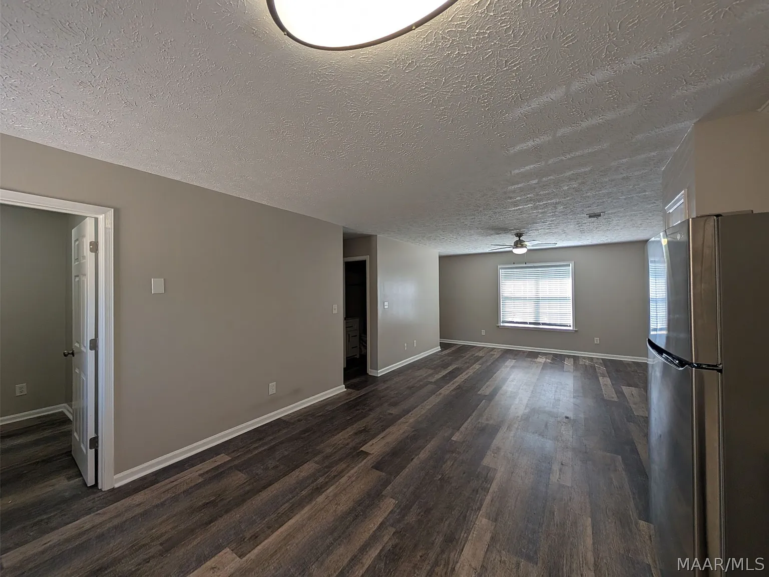 2 bed, 2.0 bath, 1020 sqft, $1,250 — Photo 3
