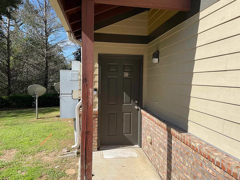 2315 Timber Oaks Ln — Photo 3