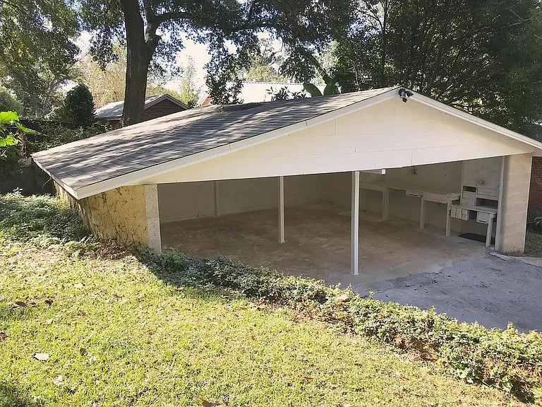 611 Gunter St — Photo 30