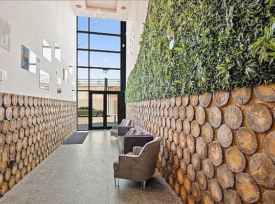 Rented by Reavis | media 23