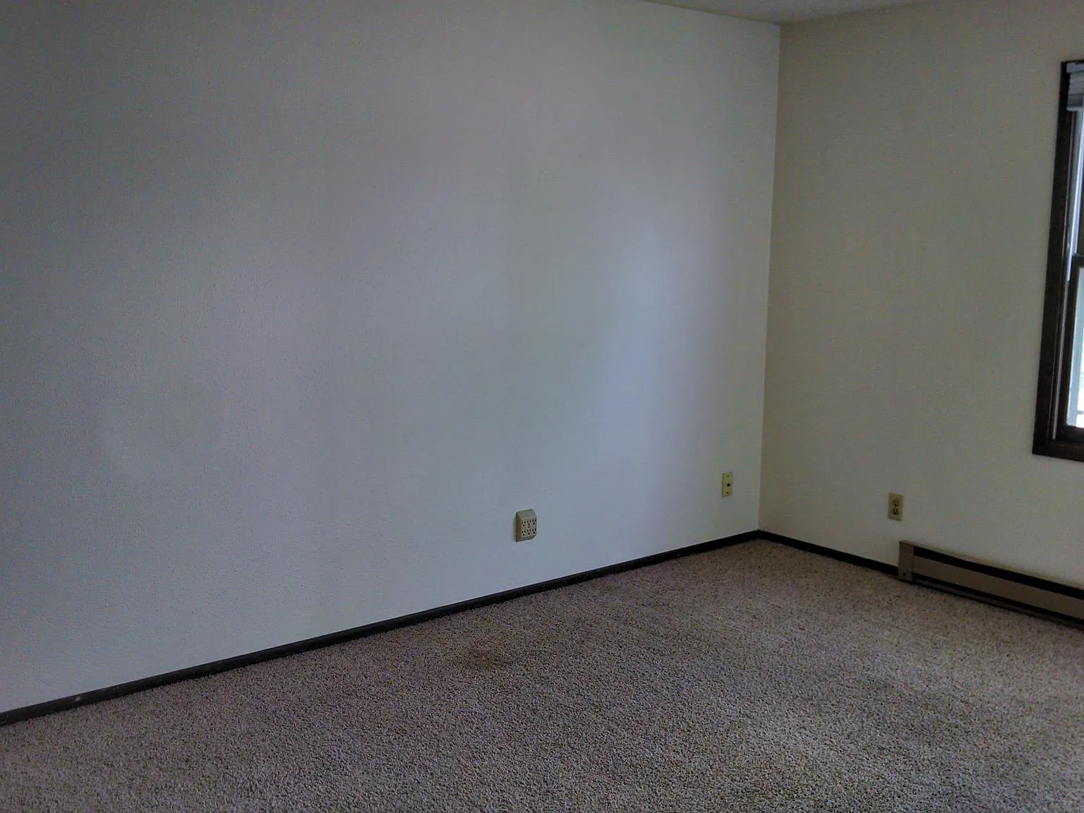 734 Menomonie St — Photo 4