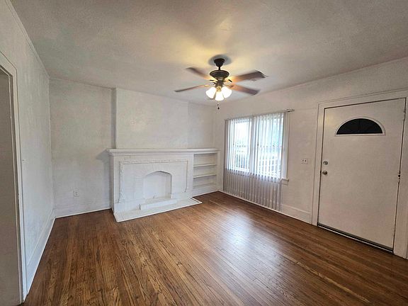 3rd image of 2203 N Barnes Ave
