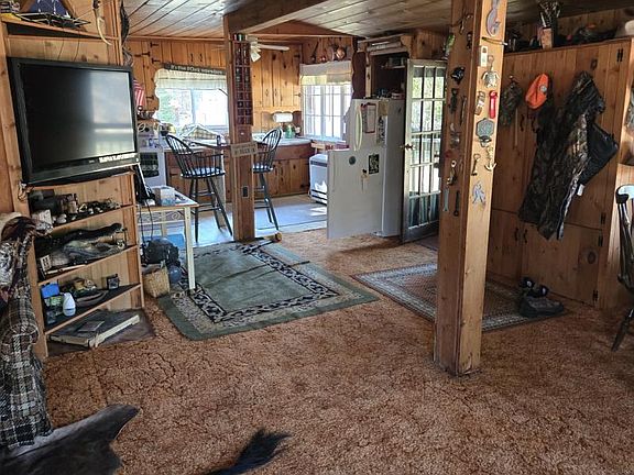 2nd image of 4413 N Shrew Rd
