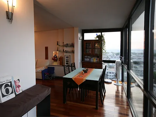 Rented by null | media 3