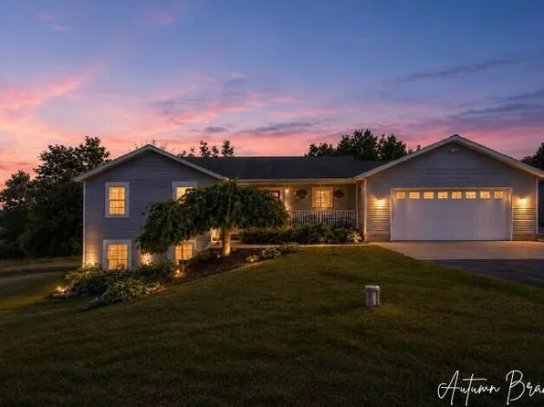 3350 Egner St NE, Cedar Springs, MI 49319