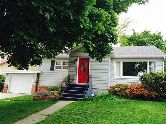 2nd image of 2718 Hoover Ave