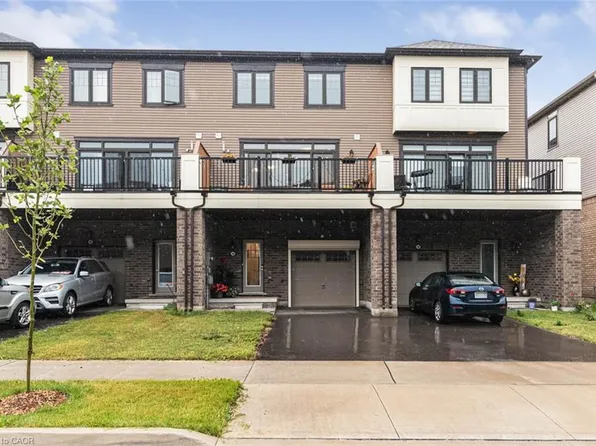 38 Utter Pl, Stoney Creek, ON L8J 0H7
