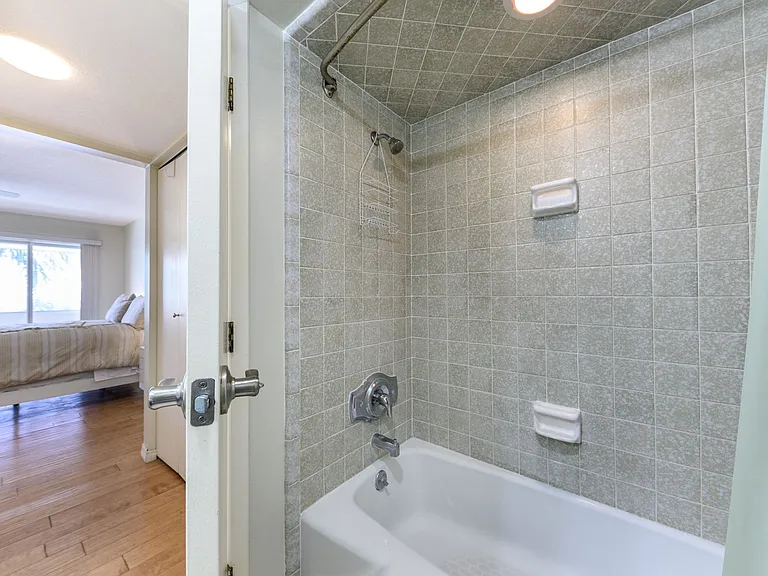 1080 Bal Harbor Blvd #3C — Photo 26