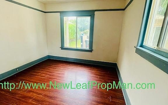 4th image of 834 W 7th St #1