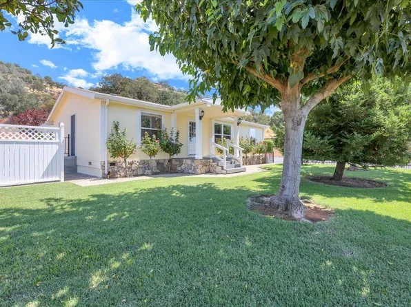 345 Baker St, Copperopolis, CA 95228