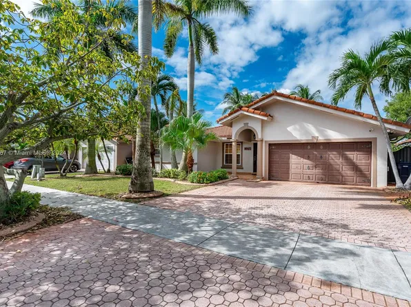 4254 SW 161st Pl, Miami, FL 33185