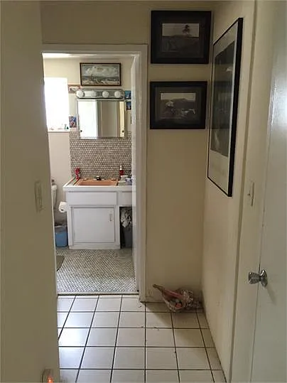 2255 NE 51st St — Photo 33