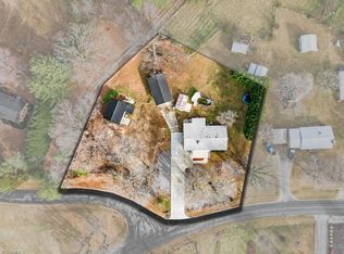 1768 Poole Town Rd, Asheboro, NC 27205