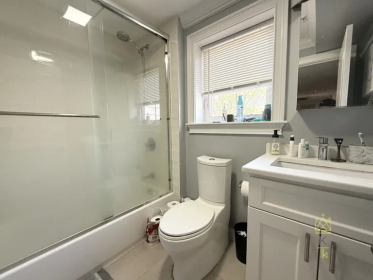 8 Nira Ave #3 — Photo 6