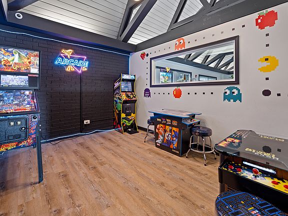 Aspen Ridge - Game Room
