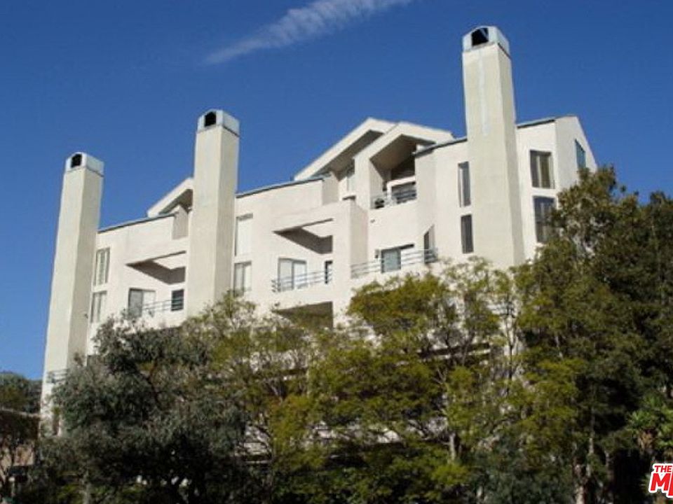 1st image of 16137 W Sunset Blvd Unit 105