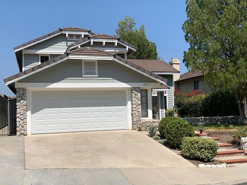 1st image of 28713 Greenwood Pl