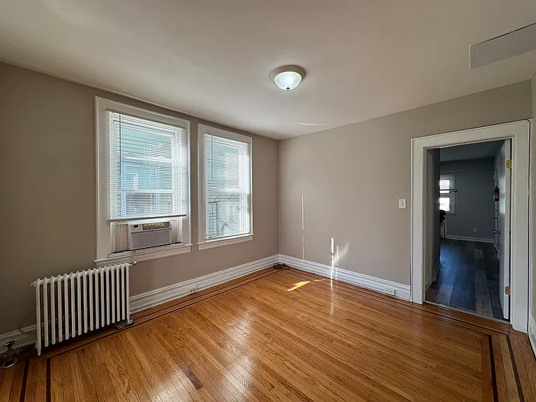 271 Davis Ave #2 — Photo 14