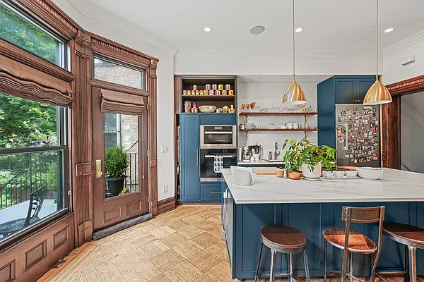Kitchen, photo 1