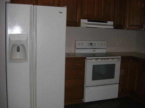 2nd image of 9003 Rockland