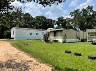 921 Old Highway 11, Carriere, MS 39426