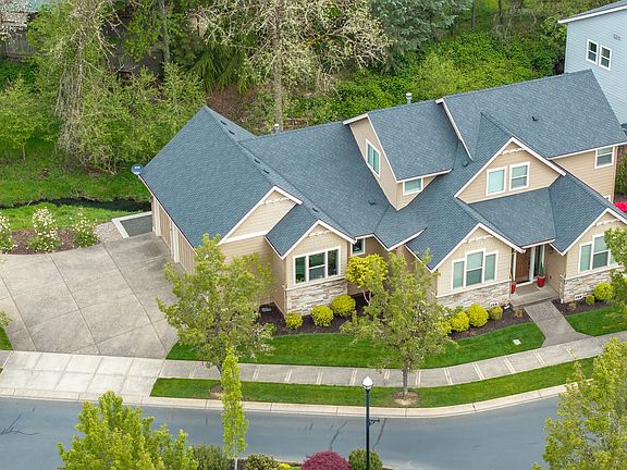 2nd image of 1271 SW Forest Glen Dr
