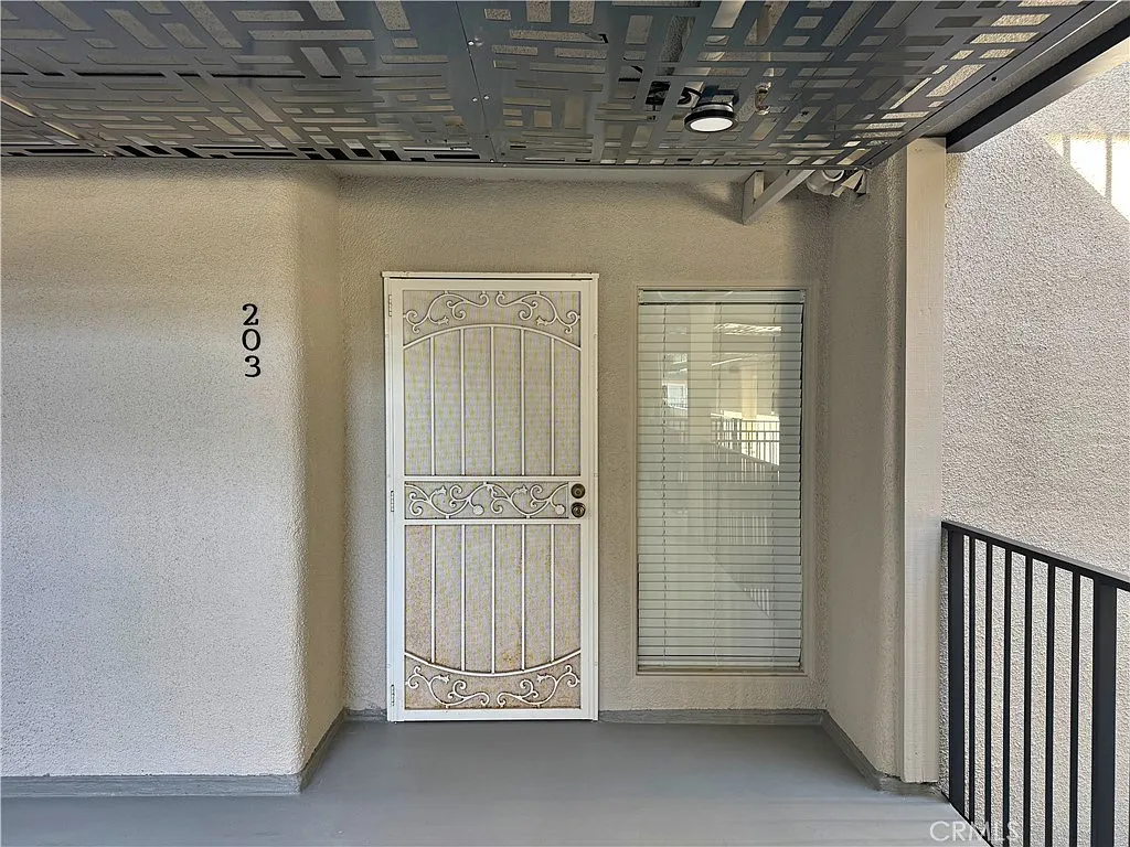 2 bed, 1346 sqft, $5,700 — Photo 3