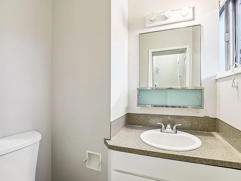 PARK PLACE APARTMENTS - YOUR HOME IS HERE! - UP TO 6 WEEKS FREE! PLUS $99 OAC MOVE-IN SPECIAL! — Photo 24